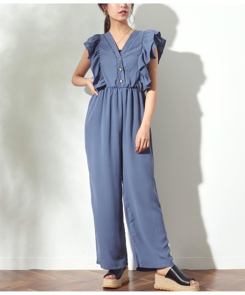 CHILLE（チル）の「フリルポイントオールインワン（サロペット/オーバーオール・レディース・ブラック/ベージュ/ブルー・FREE）」の3枚目の写真