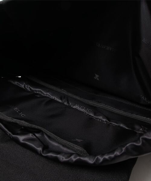 MAKAVELIC（マキャベリック）の「【MAKAVELIC】DOUBLE BELT PMD MIX DAYPACK（バックパック/リュック・メンズ・ブラック/ネイビー・FREE）」の5枚目の写真