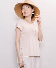 ELVENCE DEUX（エルベンスドゥ）の「コラーゲンフレンチユルＰＯ（ニット/セーター）」