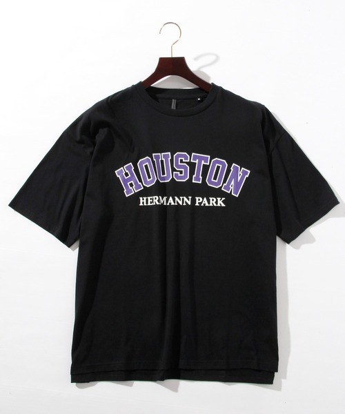 THISIS(ディスイズ)の「アメカジプリントTシャツ(Tシャツ/カットソー・メンズ・パープル系その他2/ブラック/ワインレッド/グリーン系その他/レッド系その他/グリーン系その他2/ピンク/ホワイト/ブラック系その他/パープル系その他/ブルー系その他2/ブルー/グリーン/ブルー系その他3/レッド系その他3/ネイビー/ブラック系その他2/パープル/ホワイト系その他/ブルー系その他/レッド系その他2・LARGE/MEDIUM/X-LARGE)」の6枚目の写真