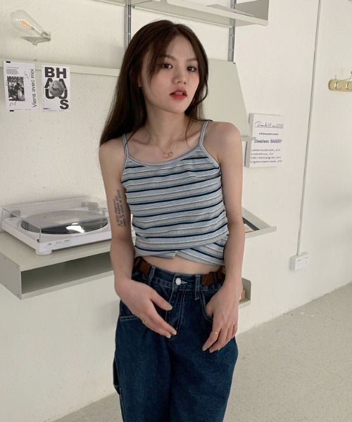 MANGROVE（マングローブ）の「ストライプカジュアルキャミソール（キャミソール・レディース・ブラック/ブルー・FREE）」の8枚目の写真