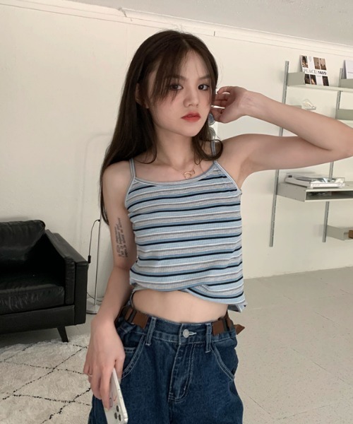 MANGROVE（マングローブ）の「ストライプカジュアルキャミソール（キャミソール・レディース・ブラック/ブルー・FREE）」の11枚目の写真