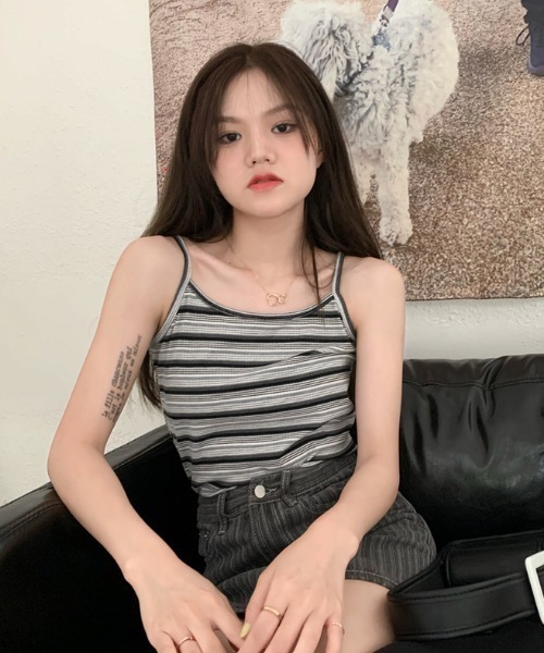 MANGROVE（マングローブ）の「ストライプカジュアルキャミソール（キャミソール・レディース・ブラック/ブルー・FREE）」の12枚目の写真