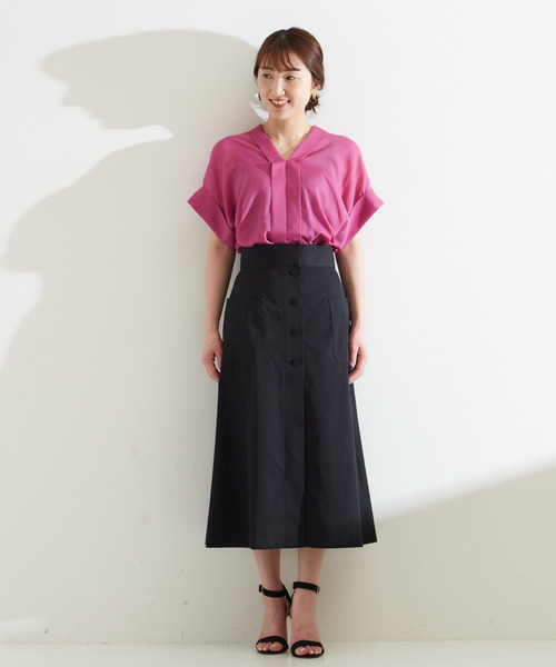 Tiara（ティアラ）の「Vネックブラウス（シャツ/ブラウス・レディース・ブラック/イエロー/ピンク・FREE）」の11枚目の写真