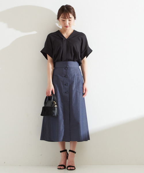 Tiara（ティアラ）の「Vネックブラウス（シャツ/ブラウス・レディース・ブラック/イエロー/ピンク・FREE）」の13枚目の写真