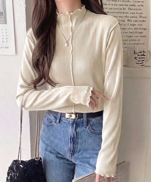 classicalelf(クラシカルエルフ)の「上品な光沢感。2wayメロープリーツハイネックトップス(Tシャツ/カットソー・レディース・ブラック/アイボリー/グレー/グレイッシュベージュ/カーキ/モカ/ブラウン/ライトグレー/オレンジ系その他/イエロー/ピンクベージュ/ライトグリーン/イエロー系その他・LARGE/X-LARGE/MEDIUM/SMALL)」の20枚目の写真