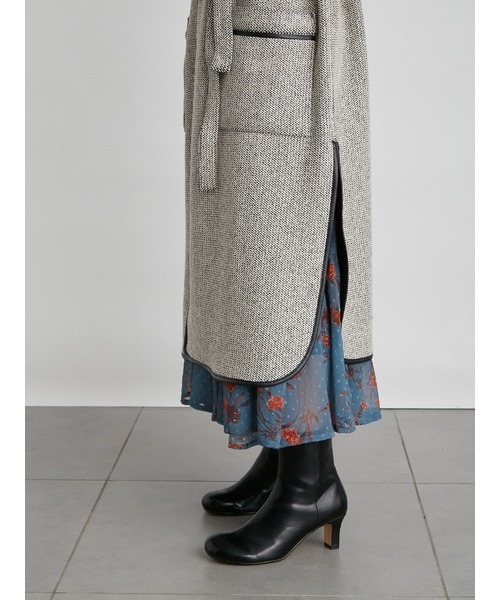 LILY BROWN（リリーブラウン）の「合皮パイピングコート（ノーカラーコート・レディース・ブラック/ベージュ・FREE）」の7枚目の写真