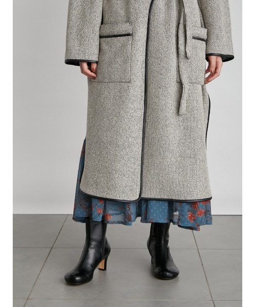 LILY BROWN（リリーブラウン）の「合皮パイピングコート（ノーカラーコート・レディース・ブラック/ベージュ・FREE）」の10枚目の写真