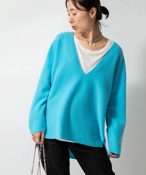 NOLLEY’S（ノーリーズ）の「◇【WEB限定カラーあり】CHESS 深Vプルオーバーニット（ニット/セーター・レディース・ベビーピンク/ベージュ/グリーン/オリーブ/ミント/ブルー/イエロー・38）」の11枚目の写真