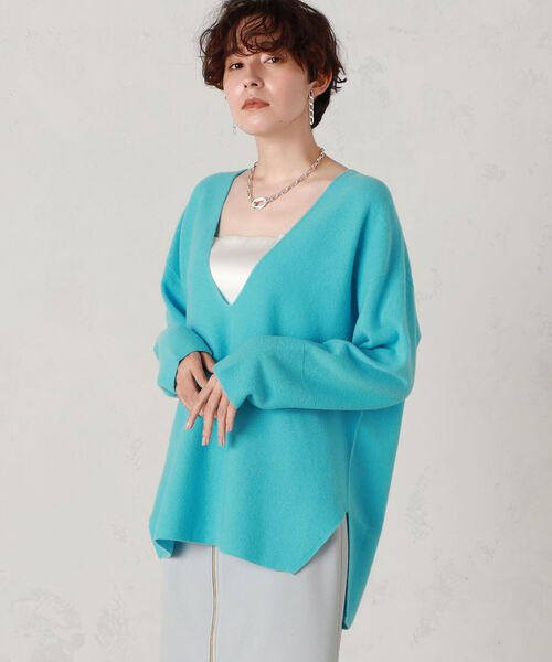 NOLLEY’S（ノーリーズ）の「◇【WEB限定カラーあり】CHESS 深Vプルオーバーニット（ニット/セーター・レディース・ベビーピンク/ベージュ/グリーン/オリーブ/ミント/ブルー/イエロー・38）」の15枚目の写真