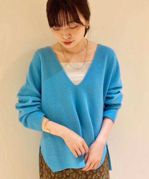 NOLLEY’S（ノーリーズ）の「◇【WEB限定カラーあり】CHESS 深Vプルオーバーニット（ニット/セーター・レディース・ベビーピンク/ベージュ/グリーン/オリーブ/ミント/ブルー/イエロー・38）」の16枚目の写真