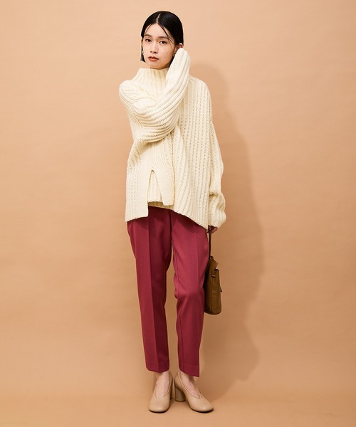 ADAM ET ROPE'(アダムエロペ)の「アルパカタートルフォルムニットプルオーバー(ニット/セーター・レディース・ブラック/オフホワイト/オレンジ/ラベンダー・FREE)」の7枚目の写真