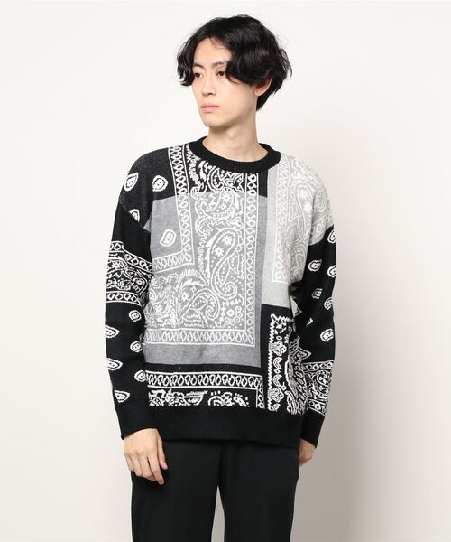 HOOK バンダナ風スウェット セールHOOKバンダナ模様ニット風スウェット（ニット&frasl;セーター