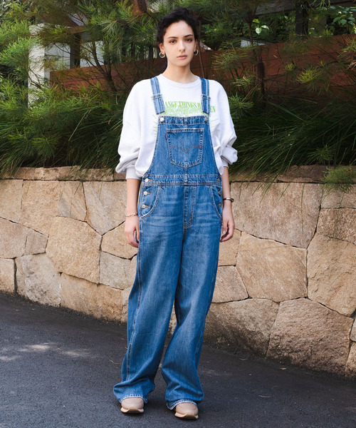 Levi's（リーバイス）の「GRAPHIC PRISM CREW STRANGE THINGS HAPPEN ORBIT HEATHER GREY（スウェット・レディース・グレー・XS/L/M/S）」の4枚目の写真