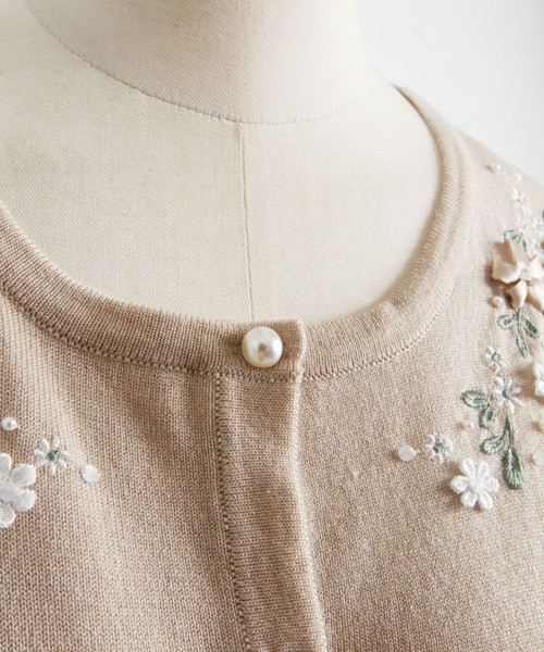 tocco closet（トッコ クローゼット）の「パールビジュー