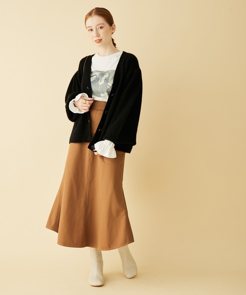 MADEMOISELLE ROPE'(マドモアゼル ロペ)の「<春まで使える>ステッチ加工アシンメトリーマーメイドスカート(スカート・レディース・ブラック/ダークブラウン・36/38)」の12枚目の写真