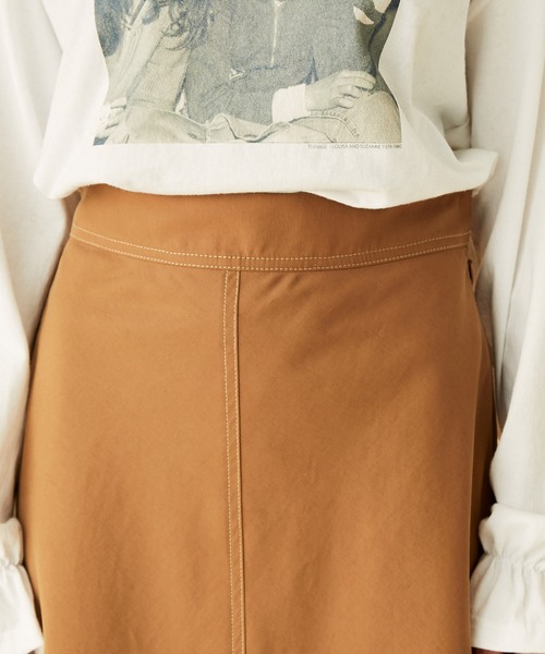 MADEMOISELLE ROPE'(マドモアゼル ロペ)の「<春まで使える>ステッチ加工アシンメトリーマーメイドスカート(スカート・レディース・ブラック/ダークブラウン・36/38)」の18枚目の写真