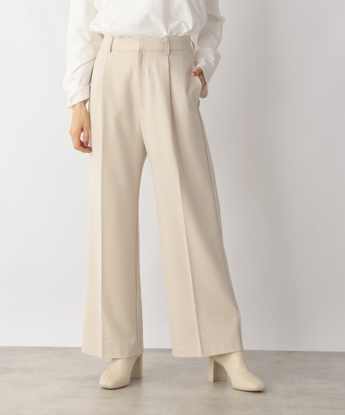 LOWRYS FARM(ローリーズファーム)の「カラーセミワイドパンツ 236226(その他パンツ・レディース・ブラック/イエロー/グリーン/アイボリー・MEDIUM/LARGE)」の1枚目の写真