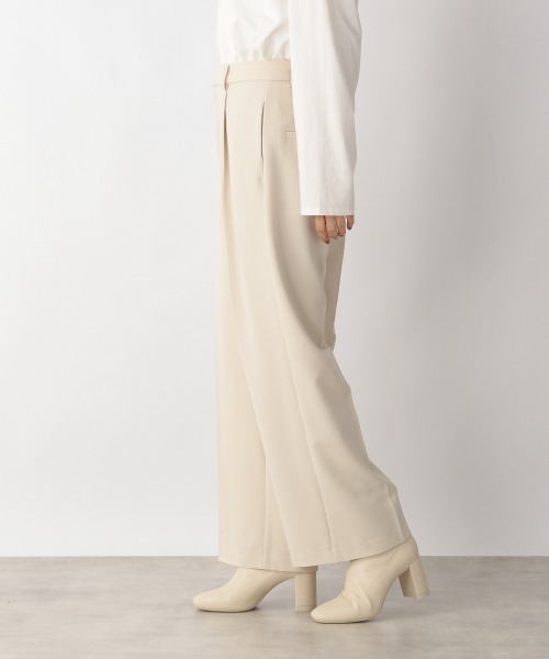 LOWRYS FARM(ローリーズファーム)の「カラーセミワイドパンツ 236226(その他パンツ・レディース・ブラック/イエロー/グリーン/アイボリー・MEDIUM/LARGE)」の9枚目の写真