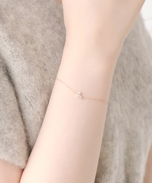 Phoebe(フィービィー)の「<ラストワン>【K10】フローレットパールビジューブレスレット/淡水パール(ブレスレット・レディース・イエローゴールド・FREE)」の8枚目の写真