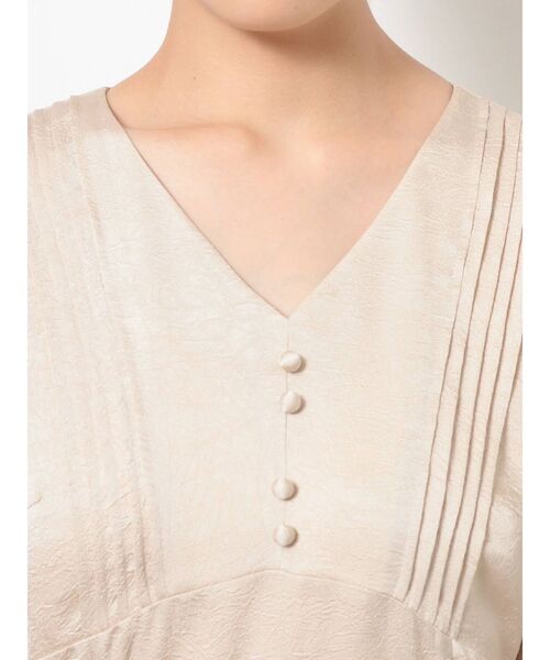 LAGUNAMOON（ラグナムーン）の「フロントピンタックサテンワンピース（ワンピース・レディース・アイボリー/ボルドー/ブルー・SMALL/MEDIUM）」の17枚目の写真