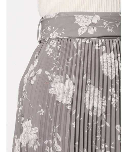 MERCURYDUO（マーキュリーデュオ）の「プリーツロングスカート（スカート・レディース・グレー/アイボリー/ブラック・SMALL/MEDIUM）」の14枚目の写真
