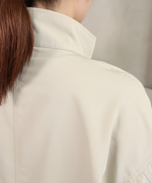 moment+(モーメントプラス)の「エステルウェザー スタンドカラーミリタリーモッズコート(モッズコート・レディース・ブラック/カーキ/アイボリー・M)」の15枚目の写真