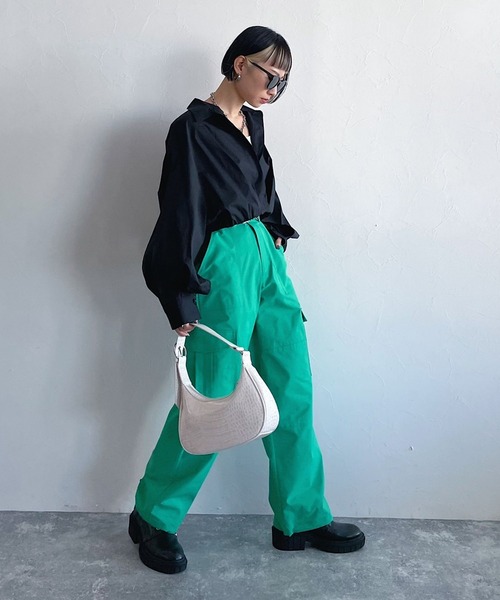 PAGEBOY（ページボーイ）の「CORE / ドレープショートシャツ（シャツ/ブラウス・レディース・ブラック/グリーン・FREE）」の9枚目の写真