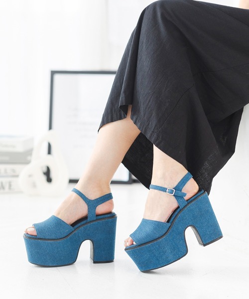 attagirl（アタガール）の「厚底ストラップバルキーサンダル（サンダル・レディース・ブラック/ベージュ/ブルー系その他/アイボリー/ホワイト/シルバー・LL/L/M/S）」の17枚目の写真