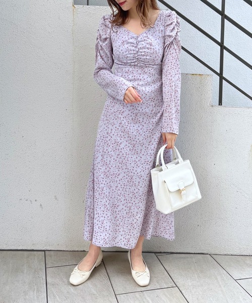 OLIVE des OLIVE(オリーブデオリーブ)の「オトナレディワンピース(ワンピース・レディース・サックスブルー/アイボリー・FREE)」の2枚目の写真