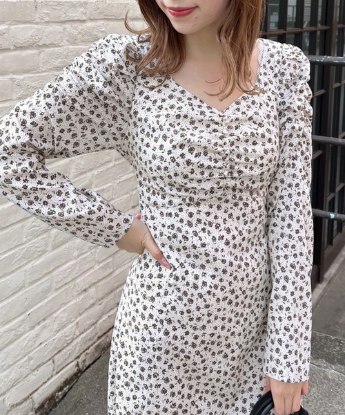 OLIVE des OLIVE(オリーブデオリーブ)の「オトナレディワンピース(ワンピース・レディース・サックスブルー/アイボリー・FREE)」の5枚目の写真