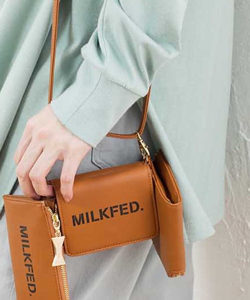MILKFED.（ミルクフェド）の「STENCIL LOGO SHOULDER STRAP WALLET（財布・レディース・ライトピンク/ブラウン/ブラック・ONE SIZE）」の16枚目の写真
