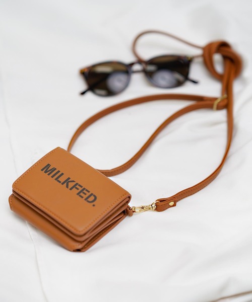 MILKFED.（ミルクフェド）の「STENCIL LOGO SHOULDER STRAP WALLET（財布・レディース・ライトピンク/ブラウン/ブラック・ONE SIZE）」の22枚目の写真