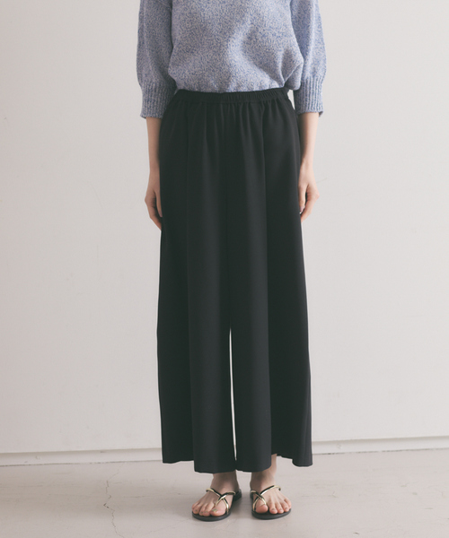 qualite（カリテ）の「バックサテンジョーゼットドレープパンツ（その他パンツ・レディース・ベージュ/ブラック・36/38）」の14枚目の写真