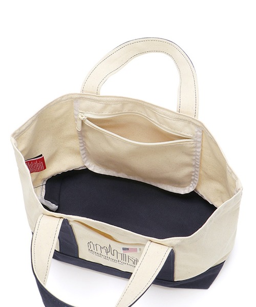 Manhattan Portage(マンハッタンポーテージ)の「Ambrose Tote Bag Canvas Lite 2022(トートバッグ・メンズ・オレンジ/ネイビー・SMALL)」の11枚目の写真