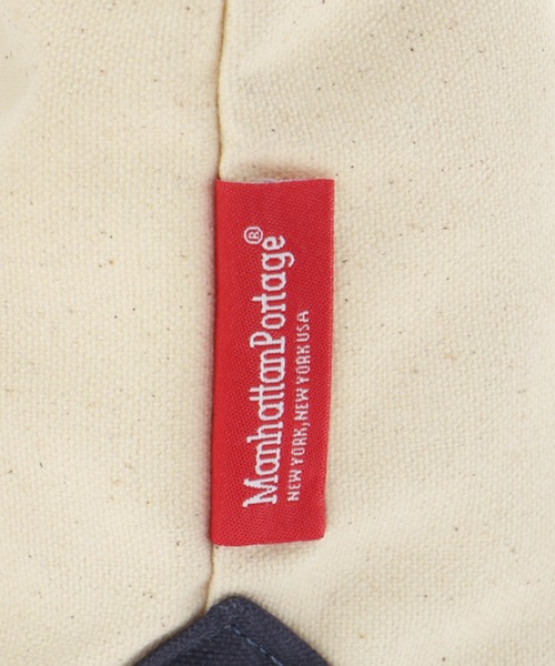 Manhattan Portage(マンハッタンポーテージ)の「Ambrose Tote Bag Canvas Lite 2022(トートバッグ・メンズ・オレンジ/ネイビー・SMALL)」の14枚目の写真