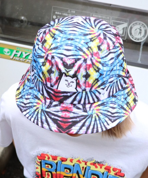 RIPNDIP(リップンディップ)の「RIPNDIP/リップンディップ Lord Nermal Dyed Bucket Hat バケットハット タイダイ 総柄(ハット・メンズ・レインボー・ONE SIZE)」の3枚目の写真