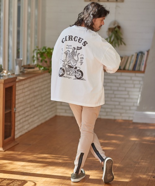 CAMBIO(カンビオ)の「mlt3774-プリントビッグシルエットロンT(スカルサーカス)(Tシャツ/カットソー・メンズ・グレー系その他/ホワイト/パープル系その他・M/S/L/XL)」の7枚目の写真