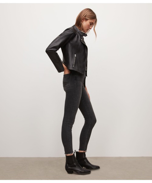 ALLSAINTS（オールセインツ）の「NEVE TAB NECK LEATHER BIKER JACKET | NEVE TAB ネック レザー バイカー ジャケット（ライダースジャケット・レディース・ブラック・8/6/2/12/4/10）」の6枚目の写真