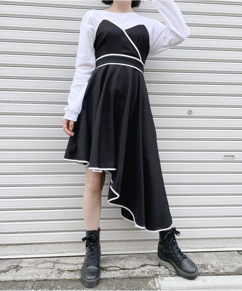 lilLilly（リルリリー）の「アシンメトリーパイピングドレス（ワンピース・レディース・ブラック/ブルー/パープル・FREE）」の4枚目の写真