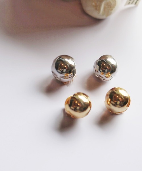 felice(フェリーチェ)の「【felice】ball pierce(ピアス(両耳用)・レディース・ゴールド/シルバー・FREE)」の1枚目の写真