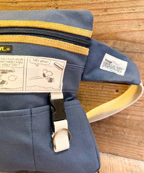 SNOOPY×OLD BETTY'S(スヌーピーカケルオールドベティーズ)の「SNP Canvas×Suede Hip Bag(ボディバッグ/ウエストポーチ・レディース・ブルー・FREE)」の7枚目の写真