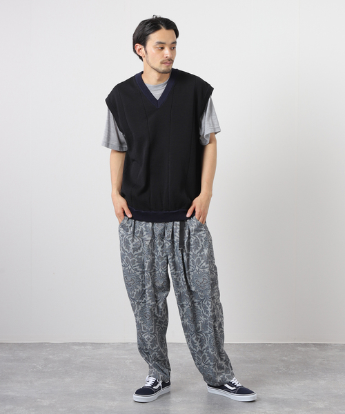 Coohem（コーヘン）の「【COOHEM/コーヘン】別注 ギマコットン  ニットベスト（ベスト・メンズ・アイボリー/ブラック・MEDIUM/LARGE）」の3枚目の写真