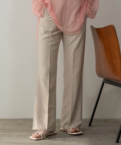 Amiur（エミレ）の「semi flare easy pants（その他パンツ・レディース・アイボリー/ピンク/ライム・S/M）」の2枚目の写真