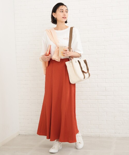 SHOO・LA・RUE(シューラルー)の「◆シャーリングAラインスカート(スカート・レディース・アイボリー/ブラック/グリーン/オレンジ・00)」の12枚目の写真