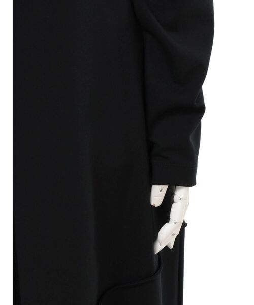 UN3D.（アンスリード）の「バルーンカットワンピース