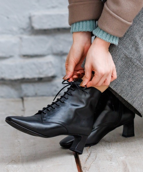 HIMIKO(ヒミコ)の「【Made in Japan】【撥水】レースアップブーツ/621411(ブーツ・レディース・ブラック/ダークブラウン/アイボリー・22.5cm/23.5cm/24.5cm/23.0cm/24.0cm/25.0cm/22.0cm/21.5cm/25.5cm/26.0cm)」の11枚目の写真