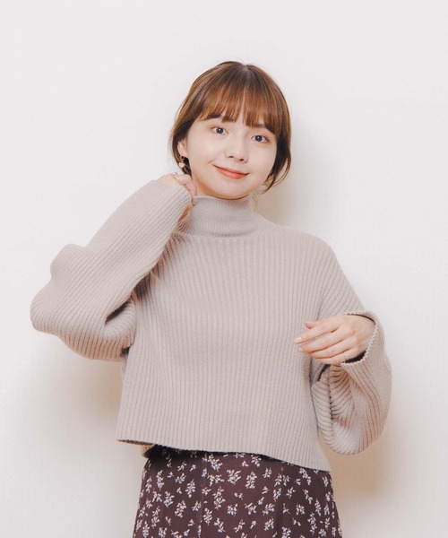 flower（フラワー）の「フレイバーニットトップ（ニット/セーター・レディース・アイボリー/ベージュ/ブラウン・FREE）」の4枚目の写真