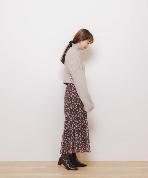 flower（フラワー）の「フレイバーニットトップ（ニット/セーター・レディース・アイボリー/ベージュ/ブラウン・FREE）」の9枚目の写真