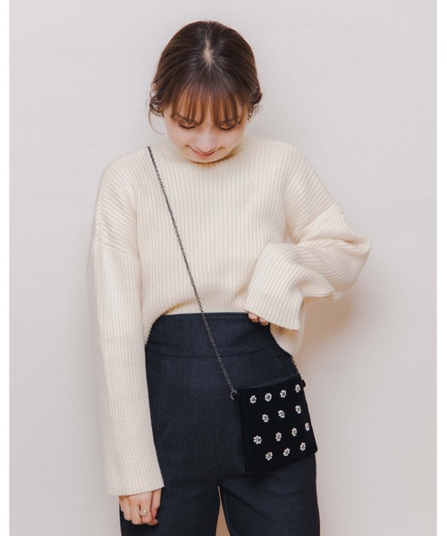 flower（フラワー）の「フレイバーニットトップ（ニット/セーター・レディース・アイボリー/ベージュ/ブラウン・FREE）」の17枚目の写真